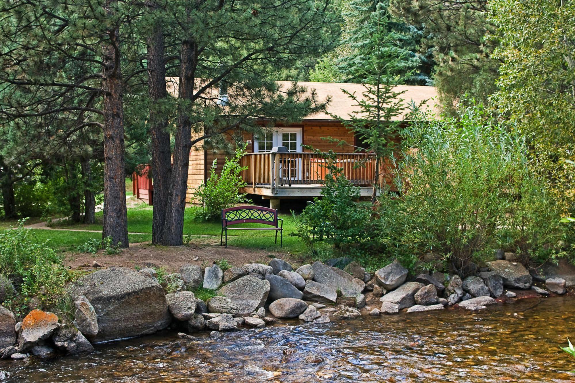 Hotel Streamside On Fall River à Estes Park Extérieur photo