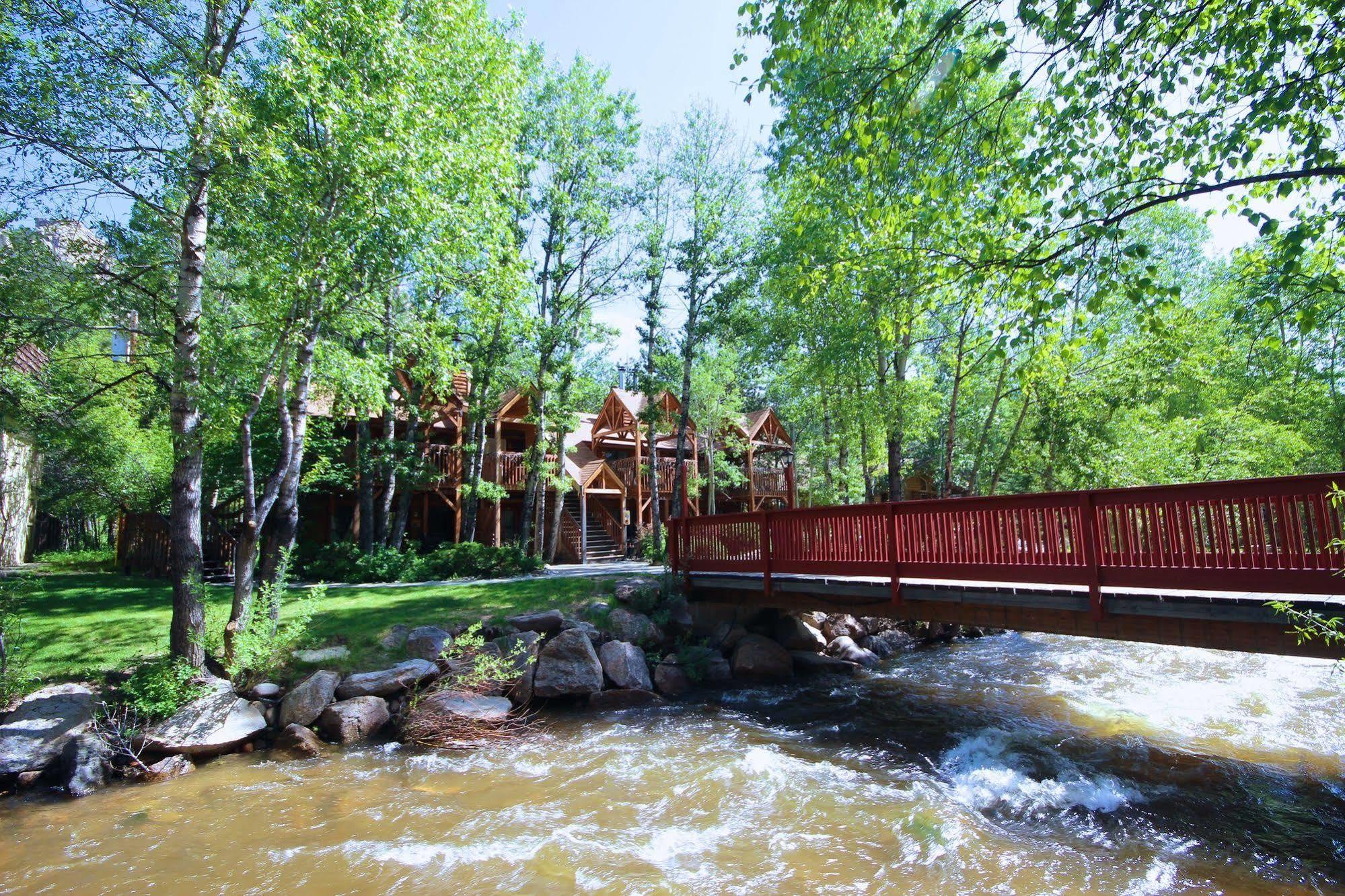 Hotel Streamside On Fall River à Estes Park Extérieur photo