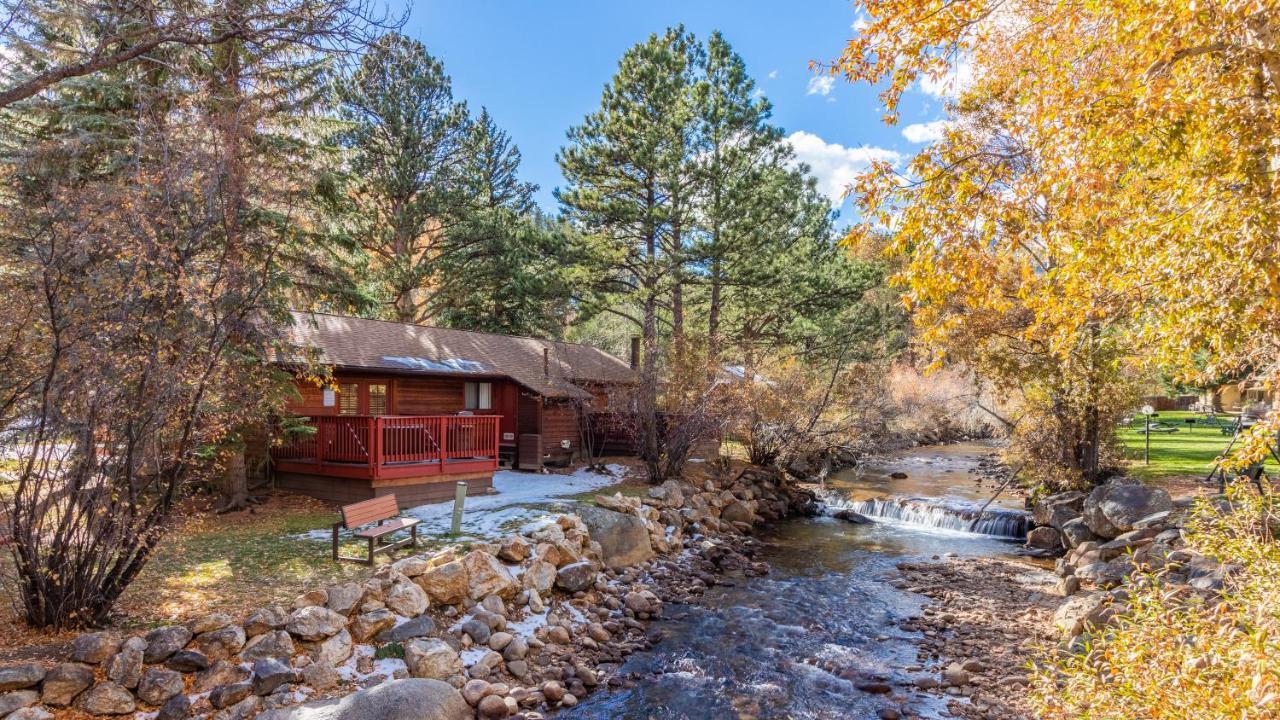 Hotel Streamside On Fall River à Estes Park Extérieur photo